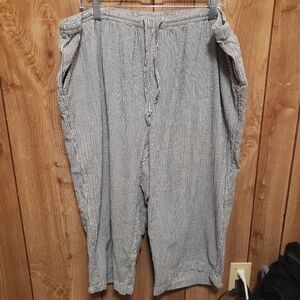 Women’s  3X Black Striped White Capri Pants Seersucker 100% Cotton Nautical